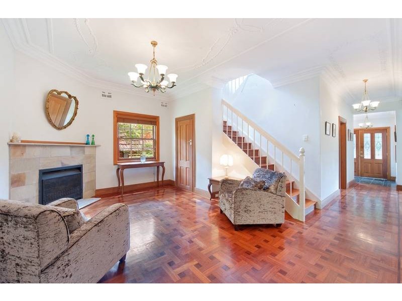 14 The Kingsway, Roseville Chase NSW 2069