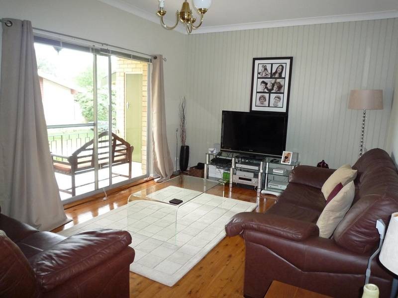 4 Hampden Street, Belrose NSW 2085