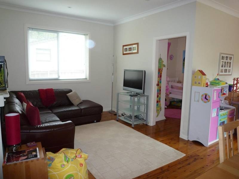 4 Hampden Street, Belrose NSW 2085