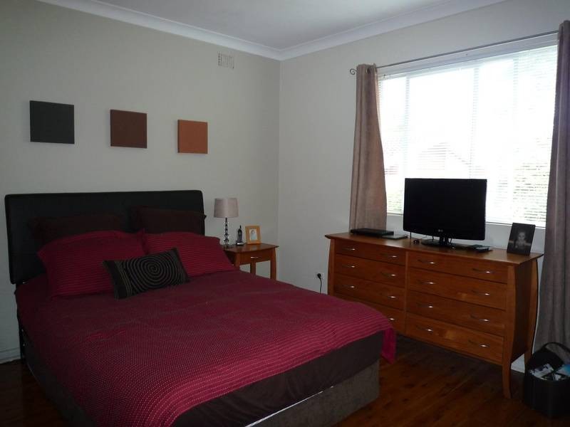 4 Hampden Street, Belrose NSW 2085