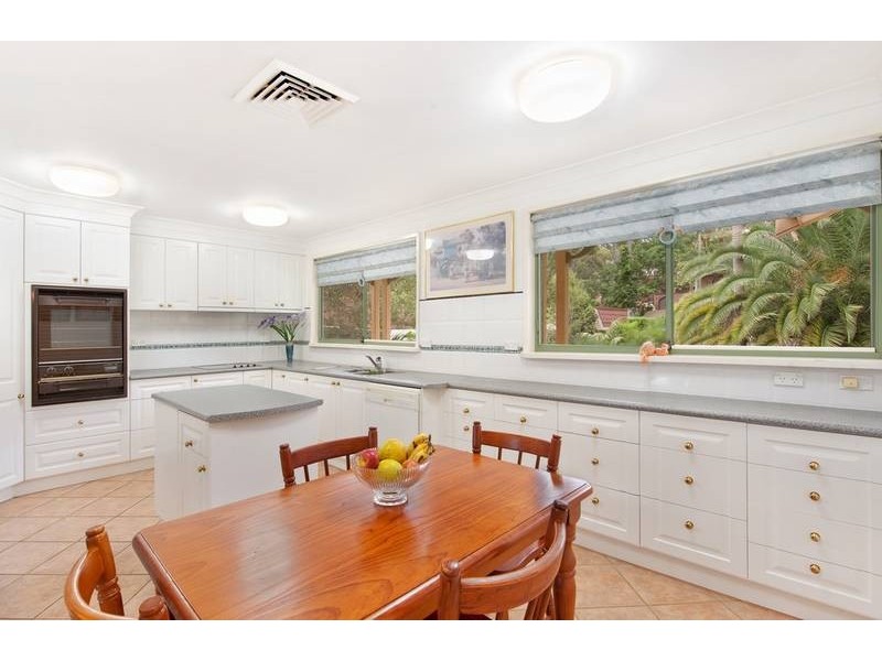 33 Allworth Drive, Davidson NSW 2085