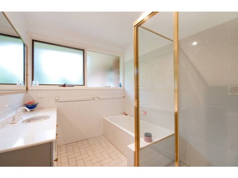 2 Muraban Place, Belrose NSW 2085