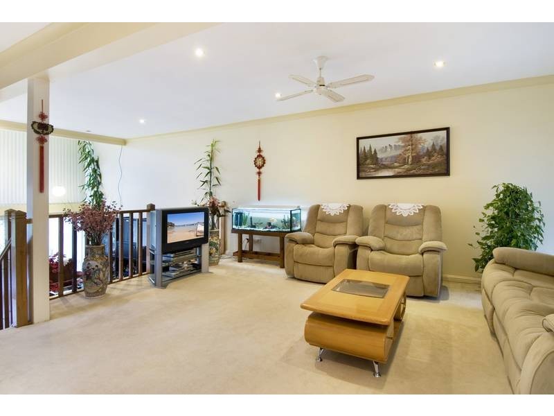 12a Castle Crescent, Belrose NSW 2085