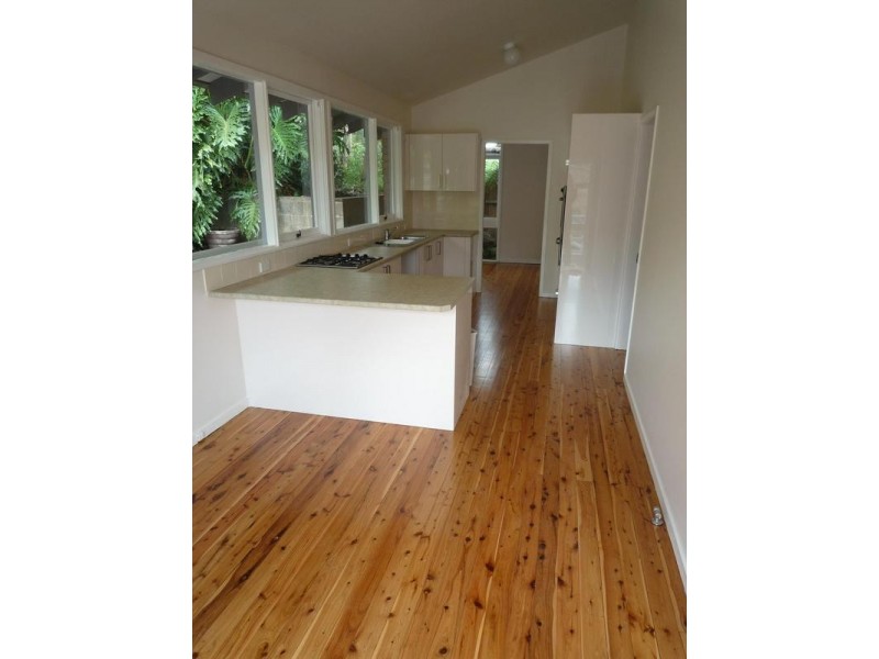 132 PRAHRAN AVENUE, Davidson NSW 2085