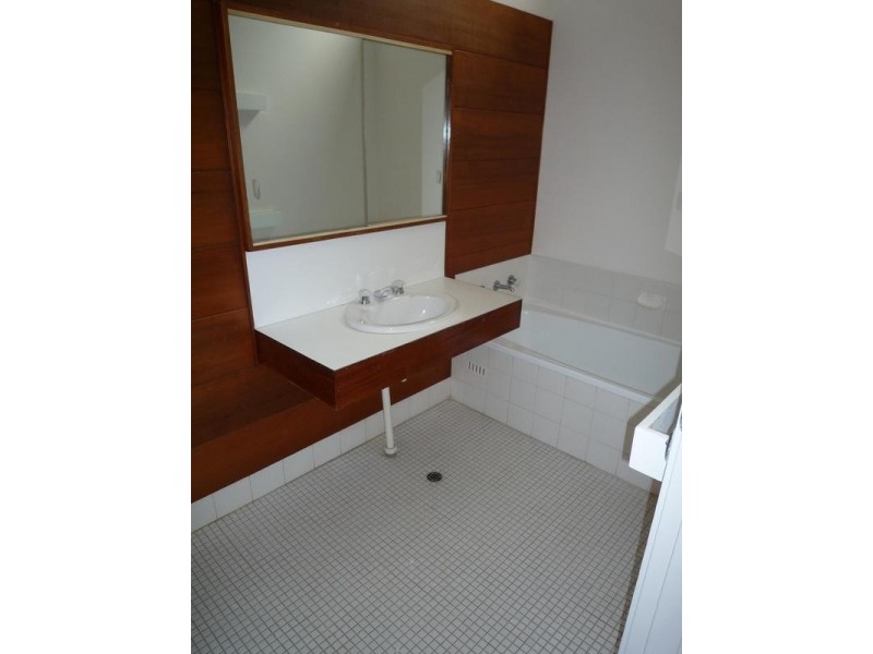 132 PRAHRAN AVENUE, Davidson NSW 2085