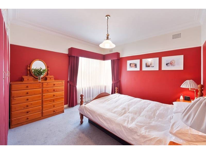75 Prince Charles Road, Frenchs Forest NSW 2086