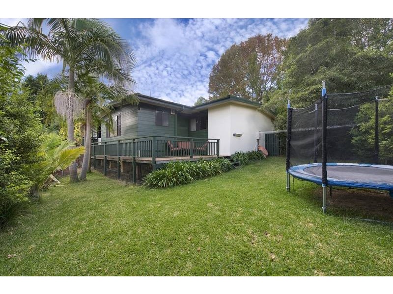 25 Angophora Crescent, Forestville NSW 2087