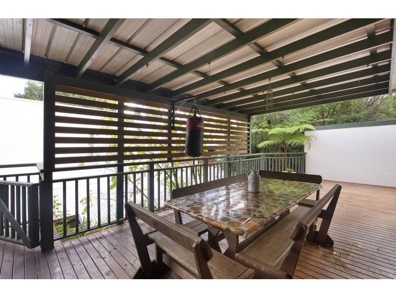 25 Angophora Crescent, Forestville NSW 2087