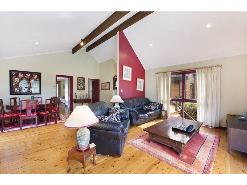 17 Halloran Avenue, Davidson NSW 2085