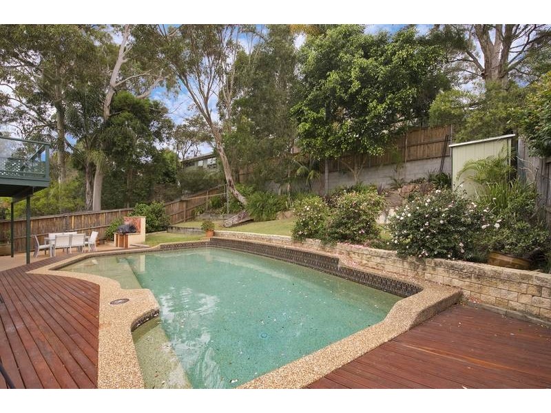 17 Halloran Avenue, Davidson NSW 2085