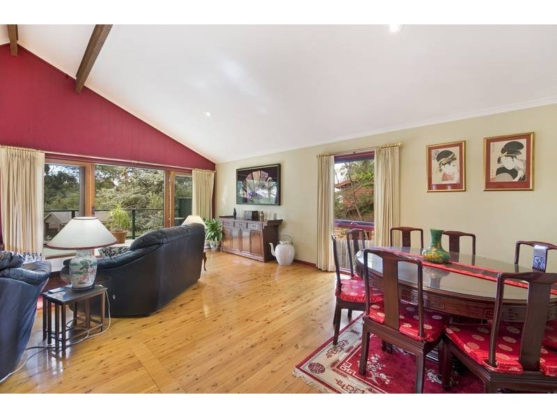 17 Halloran Avenue, Davidson NSW 2085