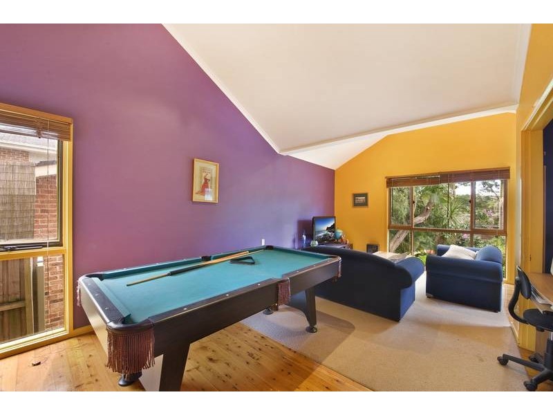 17 Halloran Avenue, Davidson NSW 2085