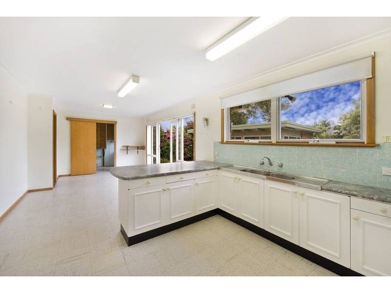8 Opala Street, Belrose NSW 2085