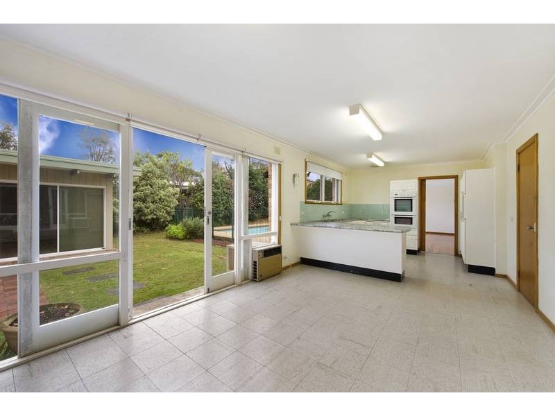 8 Opala Street, Belrose NSW 2085