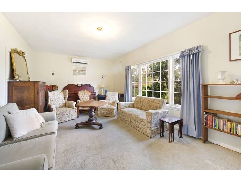 10 Glen Street, Belrose NSW 2085