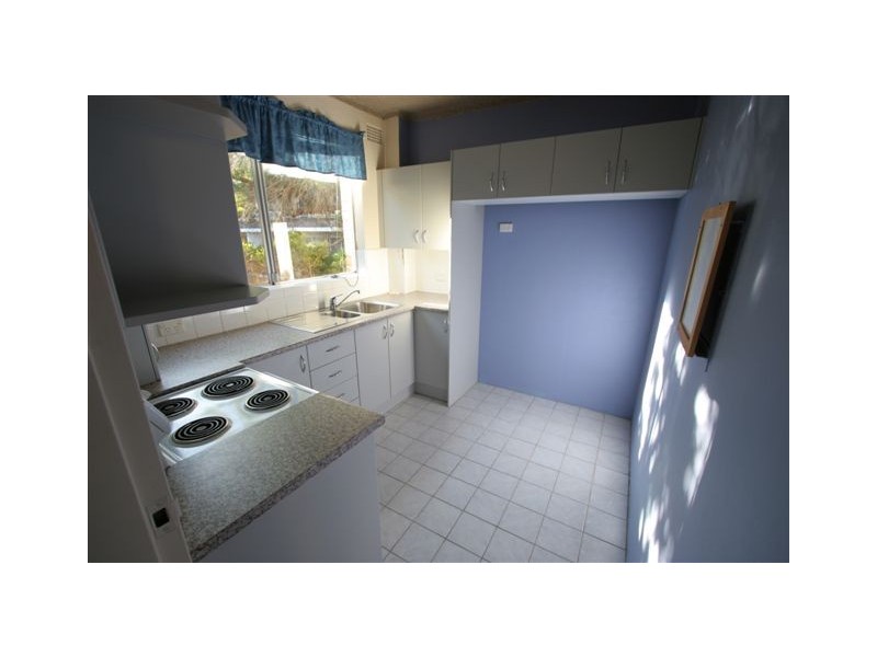 11/99 PACIFIC PARADE, Dee Why NSW 2099