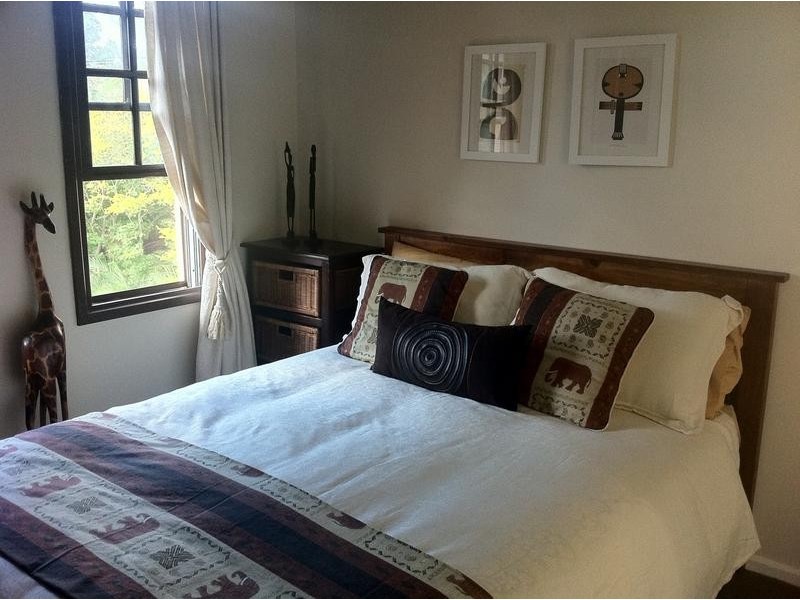 11 NERIDAH AVENUE, Belrose NSW 2085