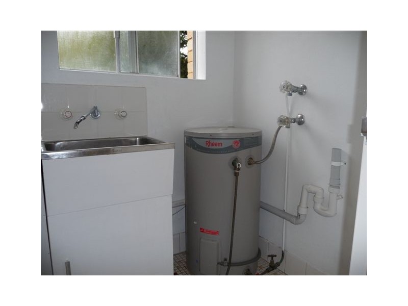 11/99 PACIFIC PARADE, Dee Why NSW 2099