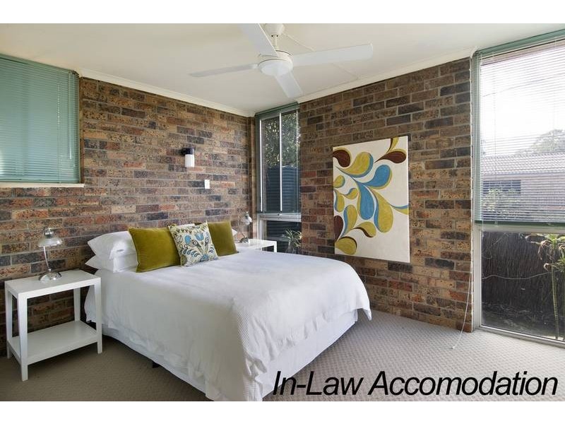 5 Angophora Crescent, Forestville NSW 2087