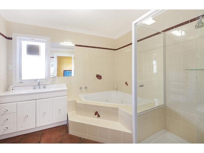 29 Dakara Drive, Frenchs Forest NSW 2086