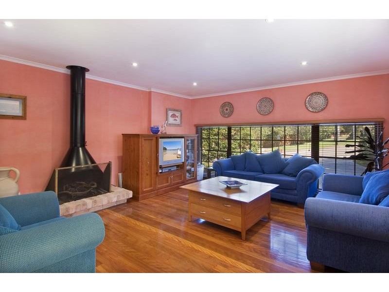 1 Lynette Place, Belrose NSW 2085