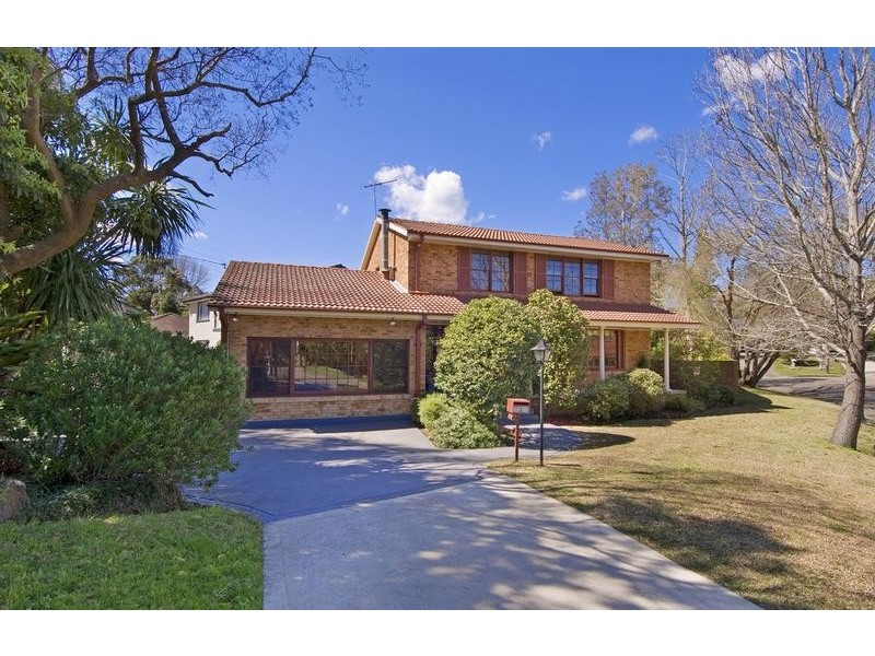 1 Lynette Place, Belrose NSW 2085