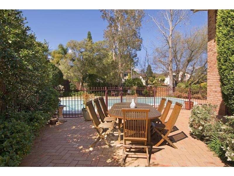 1 Lynette Place, Belrose NSW 2085