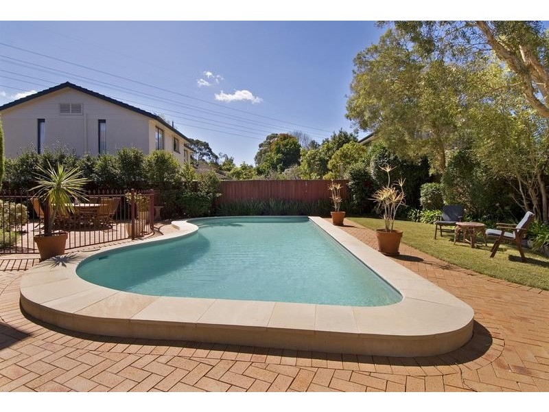 1 Lynette Place, Belrose NSW 2085