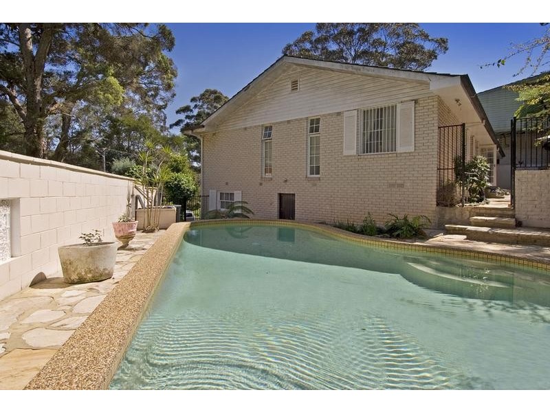 10 Birinta Street, Narraweena NSW 2099
