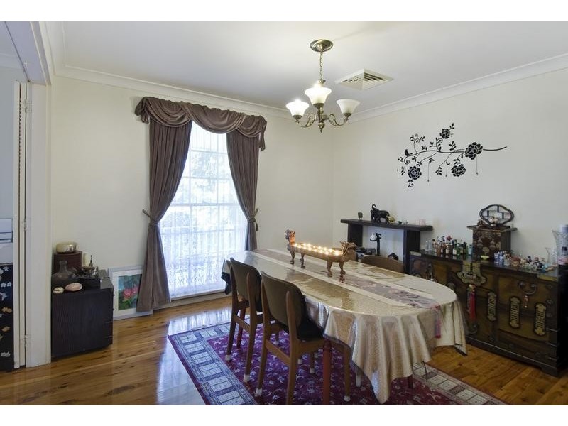 10 Birinta Street, Narraweena NSW 2099