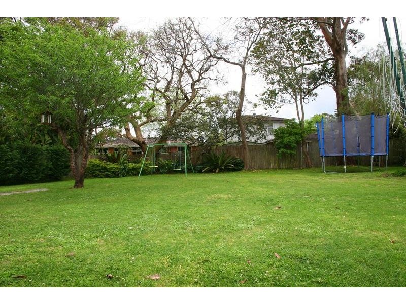 16 Jarrah Place, Frenchs Forest NSW 2086