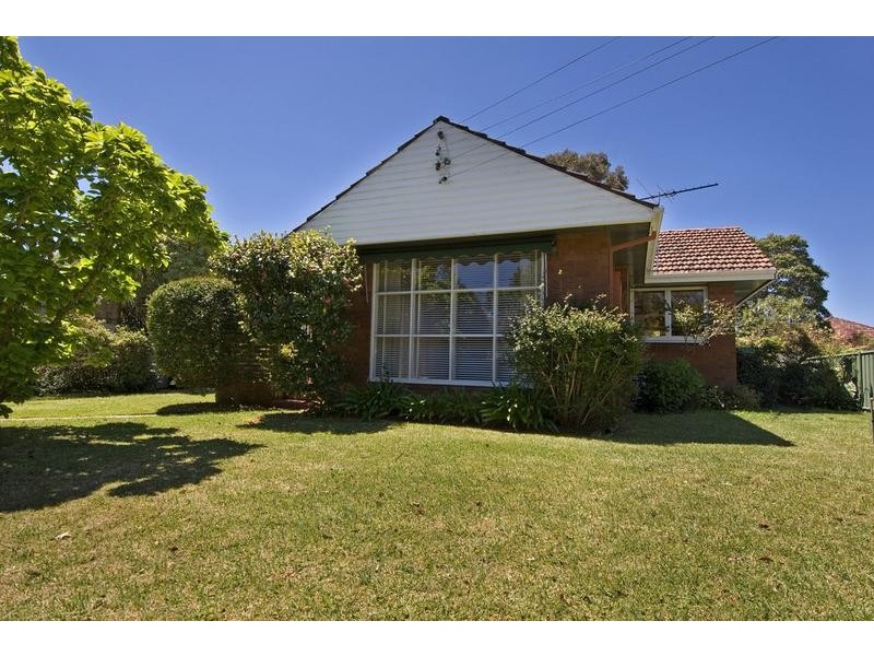 35 Grace Avenue, Frenchs Forest NSW 2086