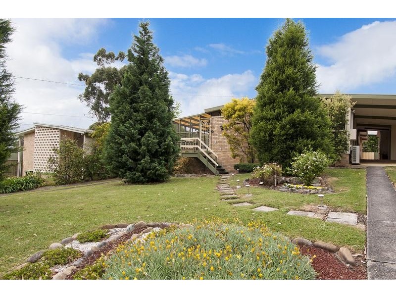 13 Romford Road, Frenchs Forest NSW 2086