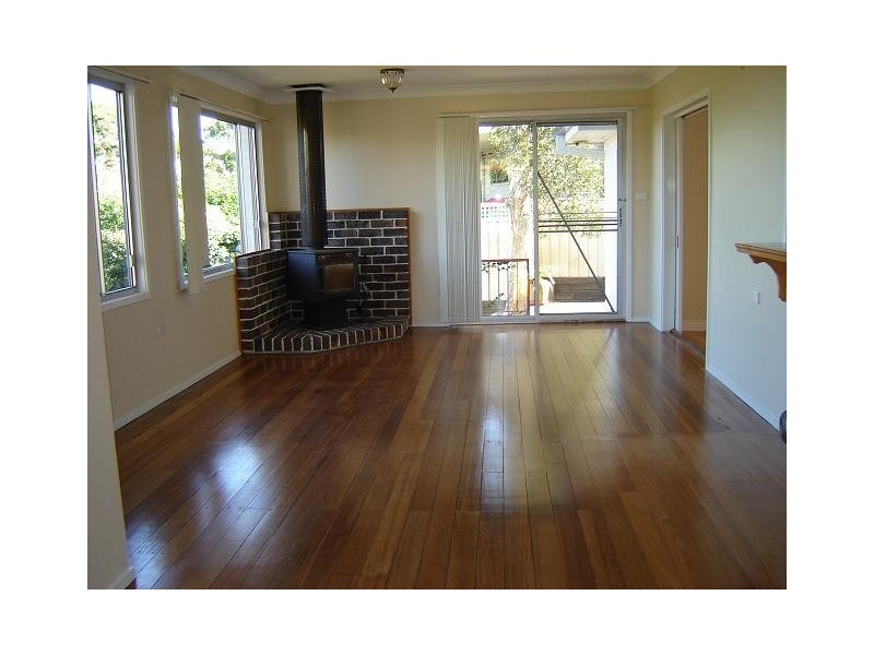 11 ARANDA DRIVE, Frenchs Forest NSW 2086