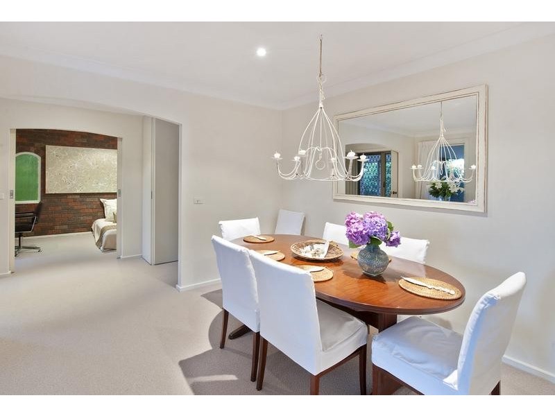 12 Chesterman Crescent, Davidson NSW 2085