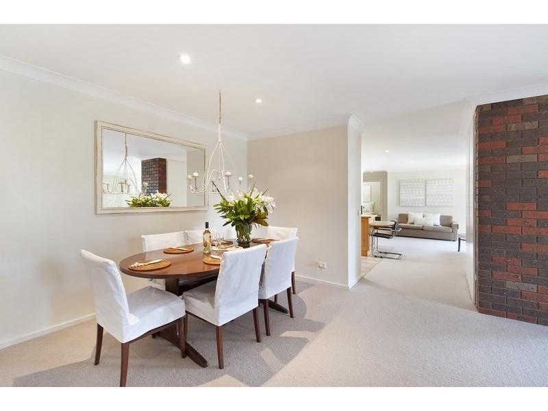 12 Chesterman Crescent, Davidson NSW 2085