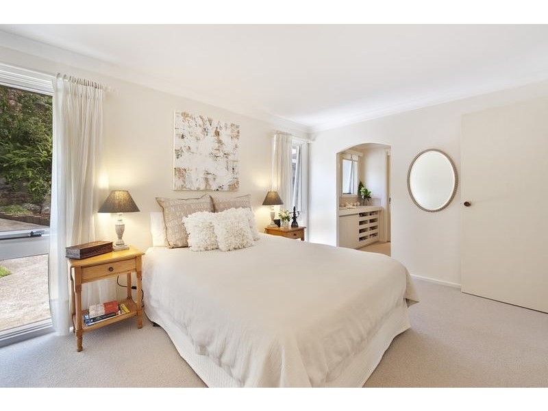 12 Chesterman Crescent, Davidson NSW 2085