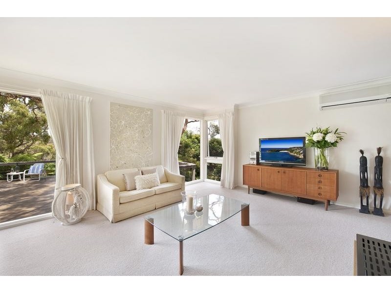 12 Chesterman Crescent, Davidson NSW 2085