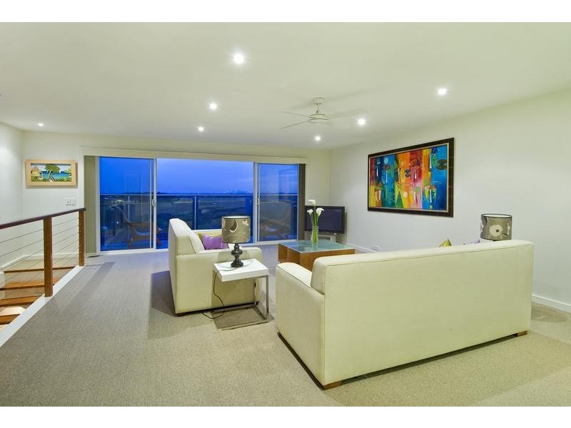 11 Alt Crescent, Davidson NSW 2085