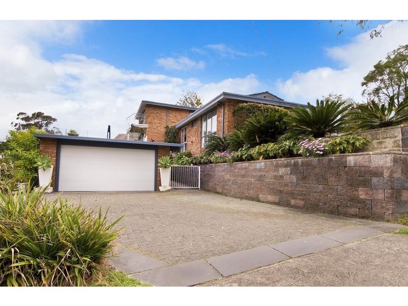 11 Alt Crescent, Davidson NSW 2085