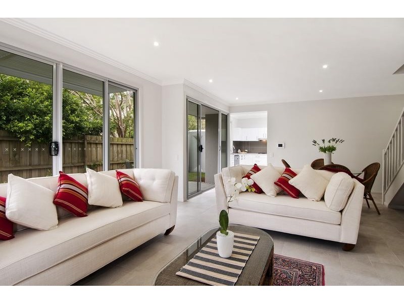 2/80 Prince Charles Road, Frenchs Forest NSW 2086