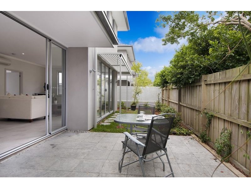 2/80 Prince Charles Road, Frenchs Forest NSW 2086