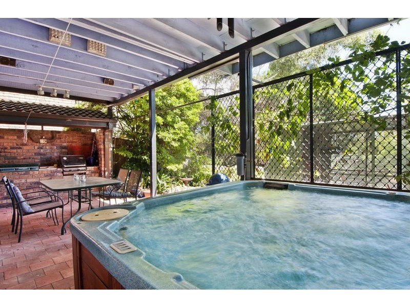 234 Warringah Road, Beacon Hill NSW 2100