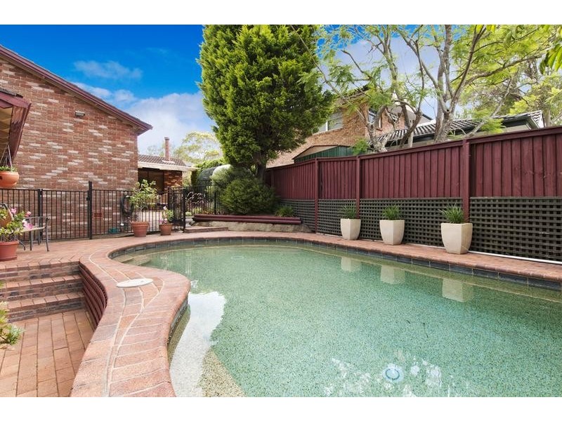 6 Richter Crescent, Davidson NSW 2085