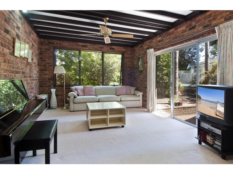 18 Pound Avenue, Frenchs Forest NSW 2086