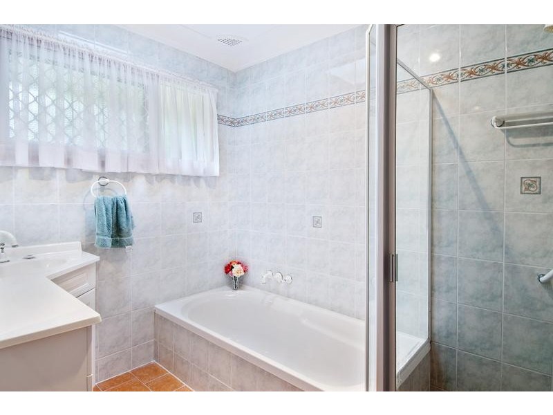 18 Wingara Grove, Belrose NSW 2085