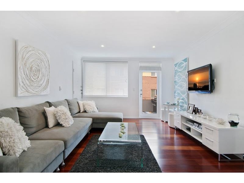 4/110 Pacific Parade, Dee Why NSW 2099