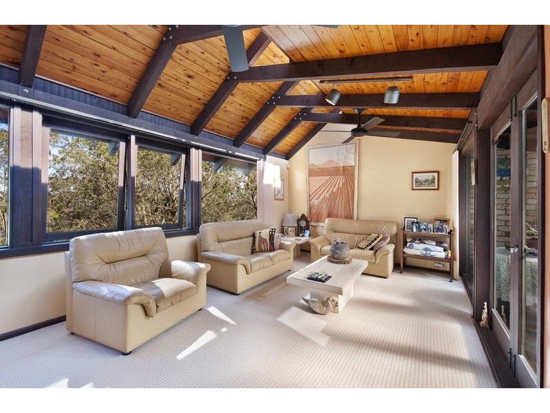 18 Merrilee Crescent, Frenchs Forest NSW 2086