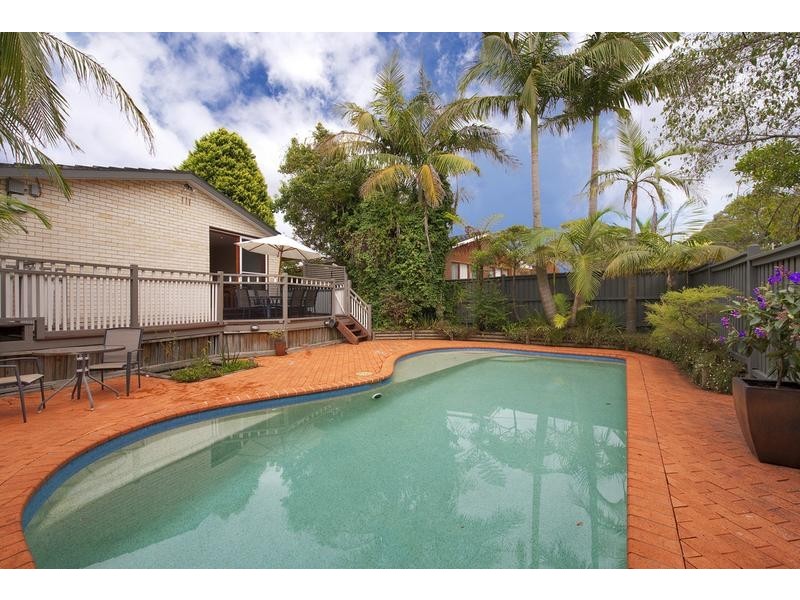 16 Dorset Close, Belrose NSW 2085