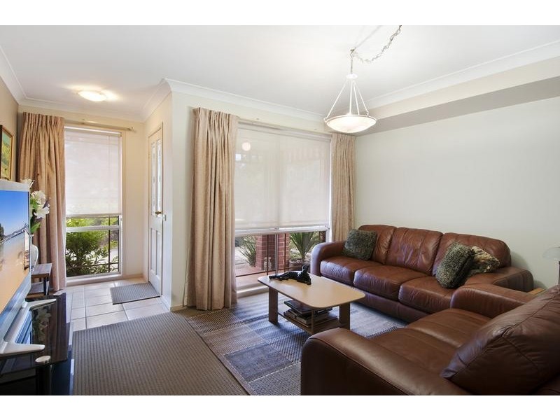 6 Bentley Avenue, Forestville NSW 2087